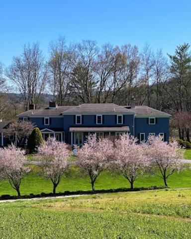 37 Oak Ridge House Panzió Wellsboro Kültér fotó