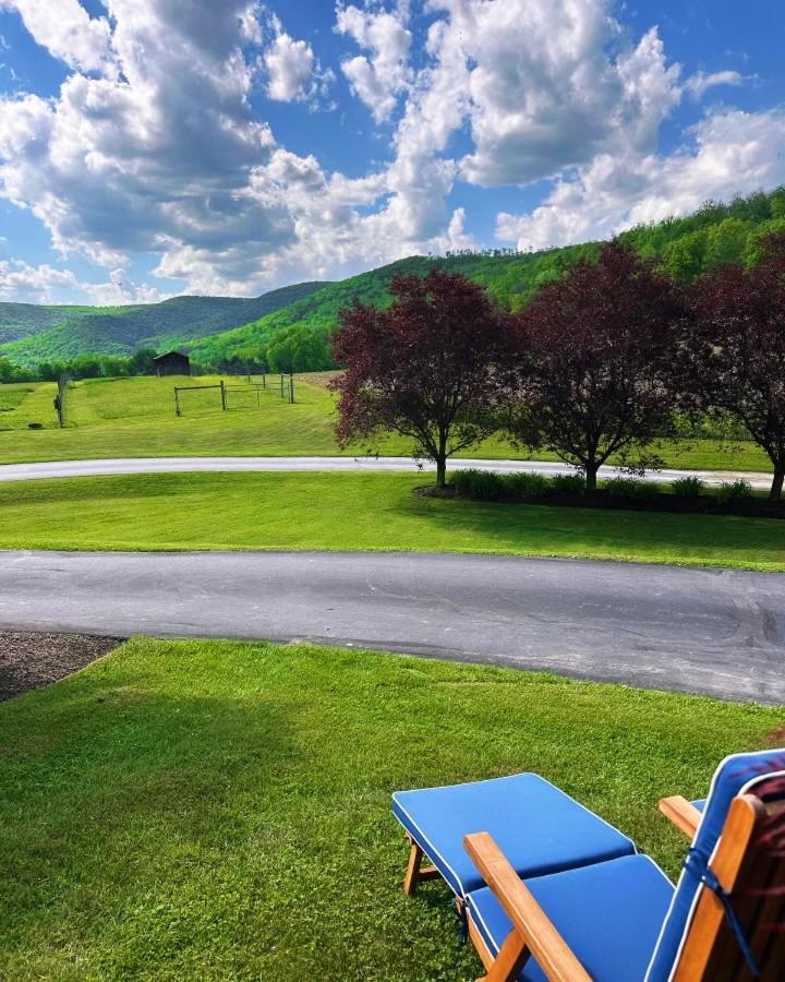 37 Oak Ridge House Panzió Wellsboro Kültér fotó