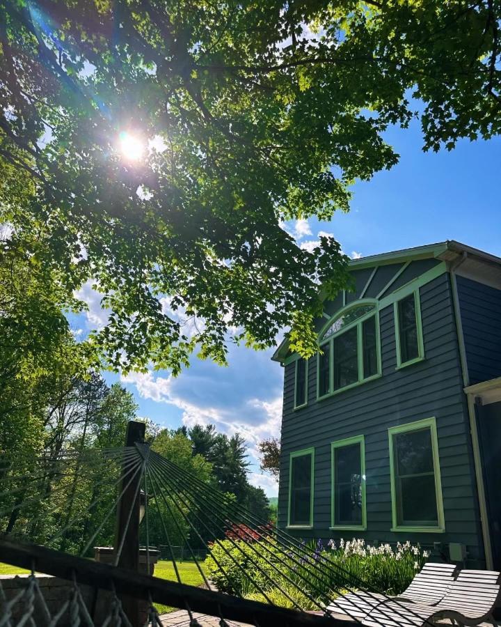 37 Oak Ridge House Panzió Wellsboro Kültér fotó